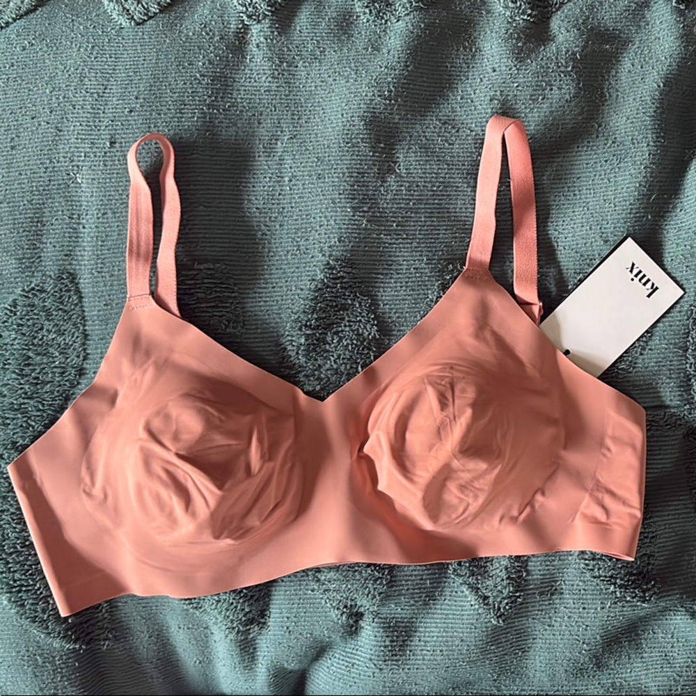 Knix Padded V-Neck Evolution Bra, NWT, Size 3